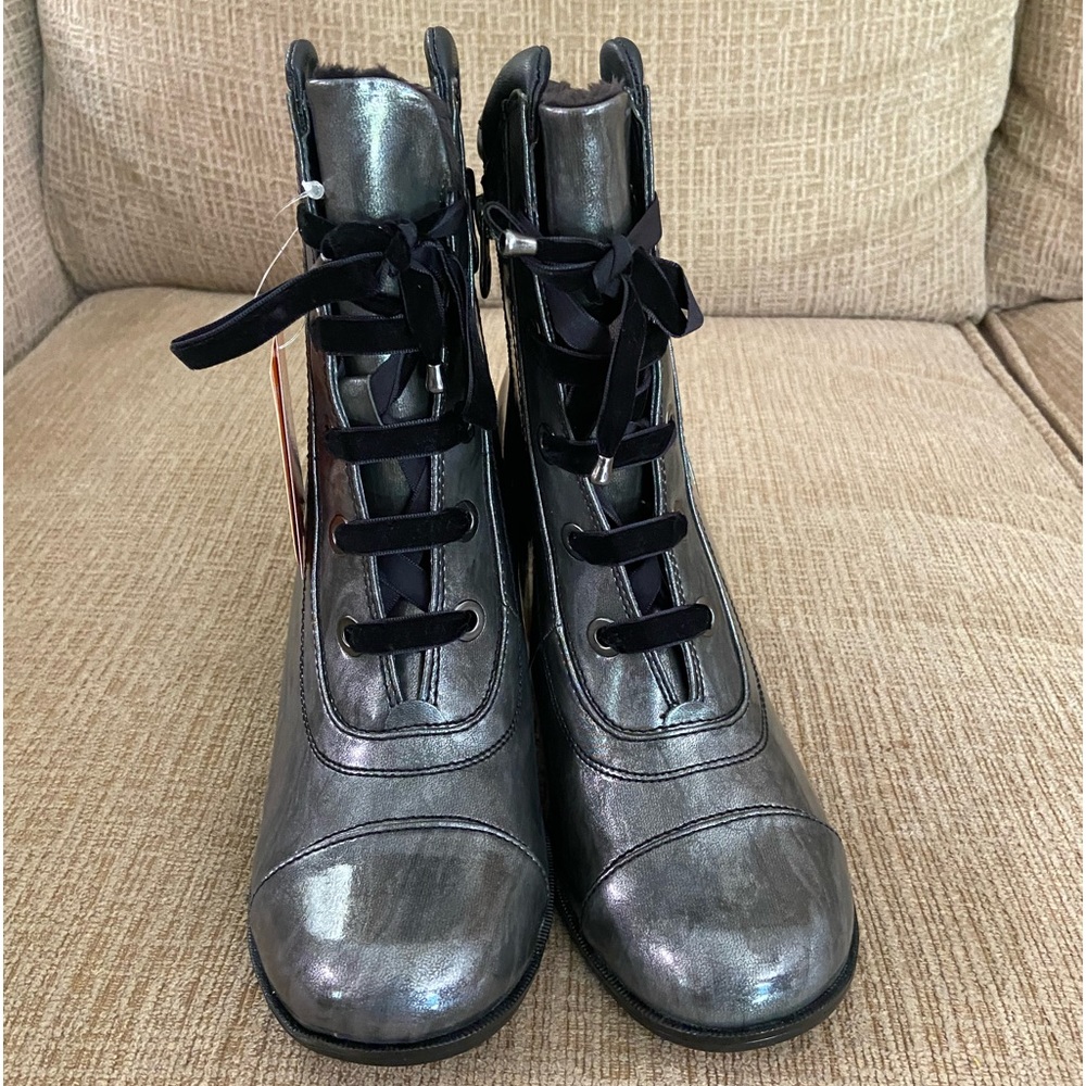 NWT SPORTO DRESSY ANKLE BOOTS Size 8 wide